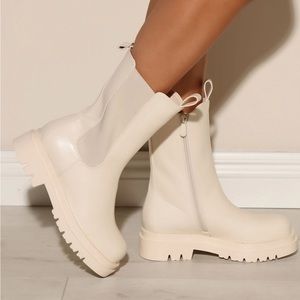 NEW CREAM BOOTS